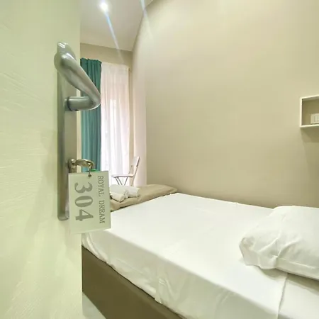 فندق مبيت وإفطار Royal Dream