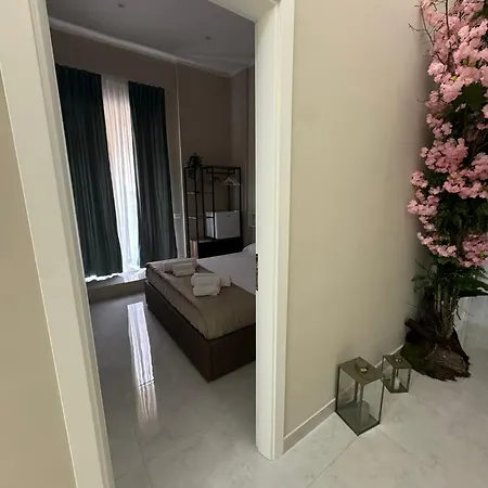 Royal Dream Bed and Breakfast *