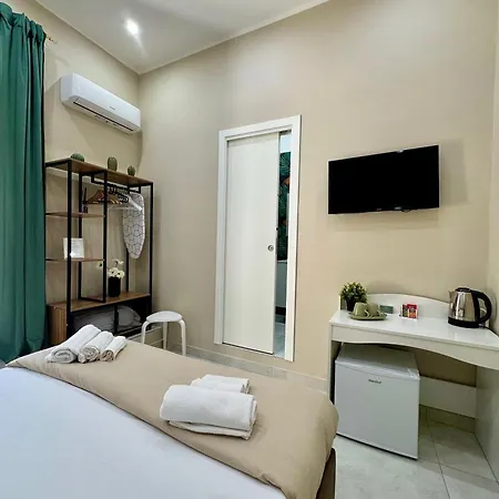 Royal Dream Bed and Breakfast *