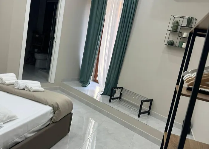 Nocleg ze śniadaniem Royal Dream 4*