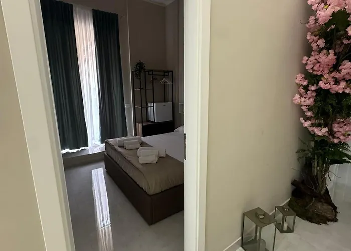 Royal Dream Bed and breakfast 4*