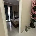 Royal Dream Bed & Breakfast 4*